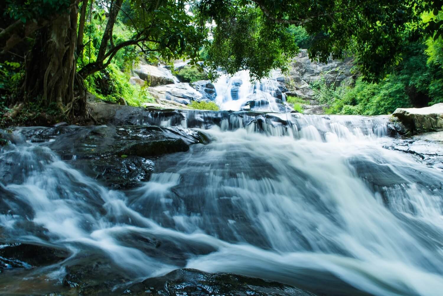 Waterfall in Pailin